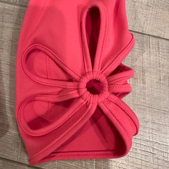 Yoga-Licious Coral Ribbon High-Waist Cropped Leggings Bow Detail NEW XS - Picture 2 of 7